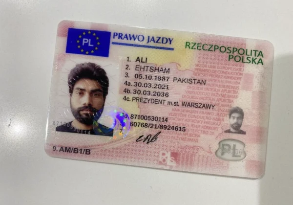 Kup prawo jazdy - czy warto iść na skróty?